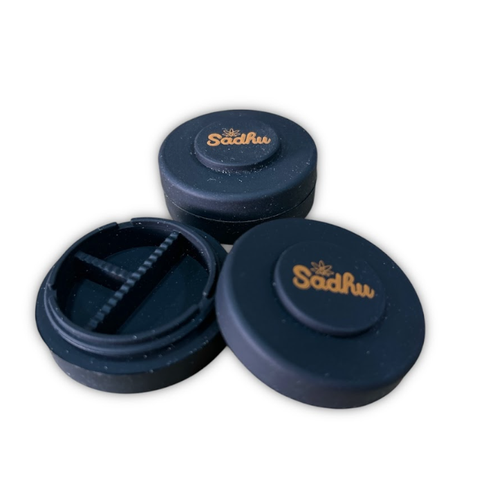 Slick Sadhu 10ml Black Redondo c/ Divisória