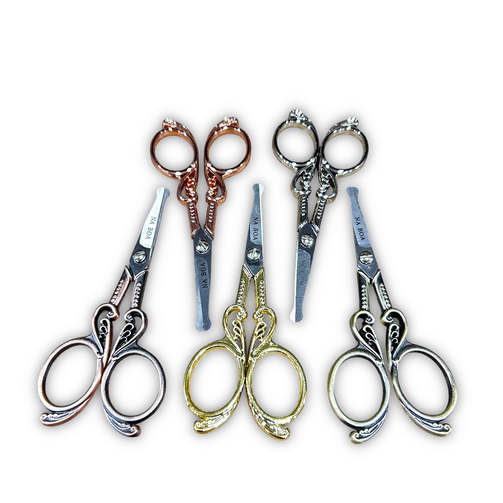 Tesoura Na Boa Ornamental – Precisão e Estilo no Corte