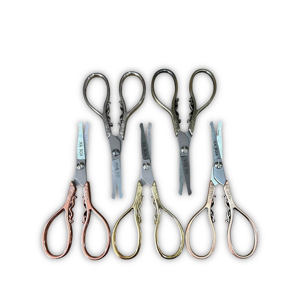 Tesoura Na Boa Ornamental – Precisão e Estilo no Corte